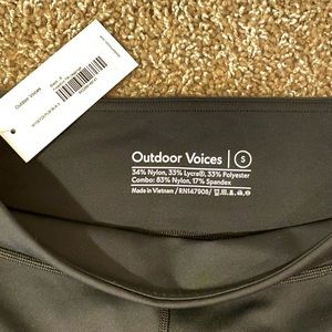 NWT Outdoor Voices Black Leggings (SMALL)